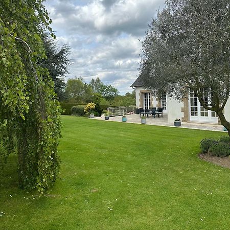Bed and Breakfast Les Tulipes Antrain Exteriér fotografie